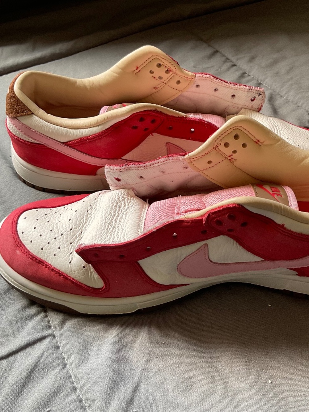 NIKES
